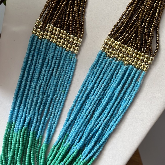 Jerolling Small Beaded Necklace - Picture 2 of 2